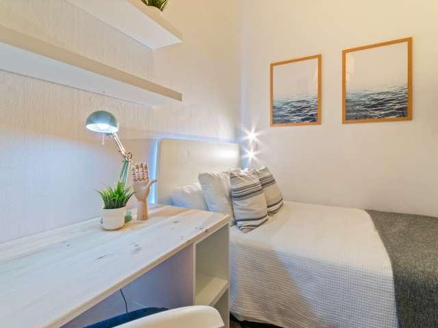 Se alquila habitación en La Dreta de l'Eixample, Barcelona