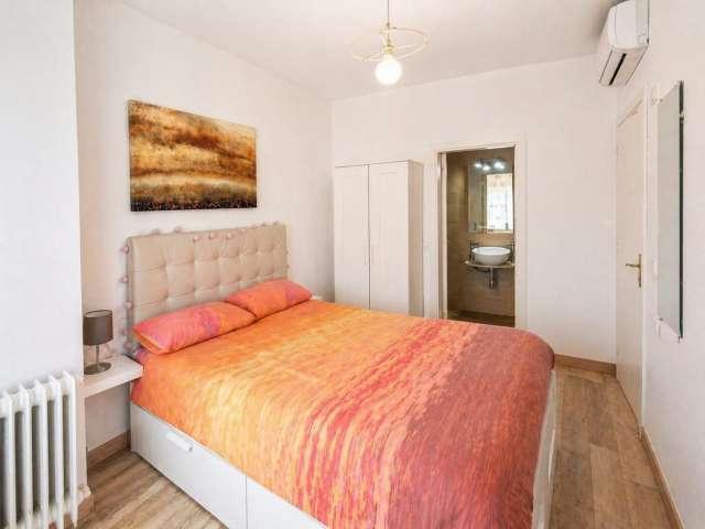 Se alquila habitación en La Dreta de l'Eixample, Barcelona