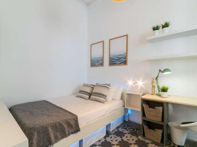 Se alquila habitación en La Dreta de l'Eixample, Barcelona