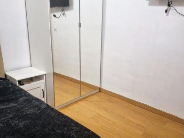Habitación en piso compartido, 4 habitaciones en la Sagrada Familia
