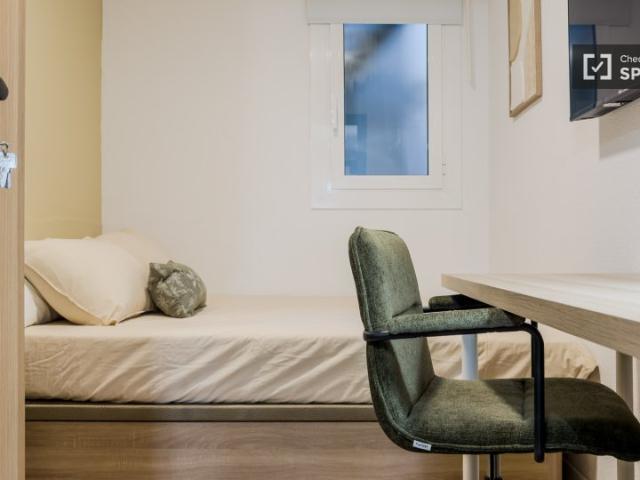 Se alquila habitación en La Sagrada Familia, Barcelona