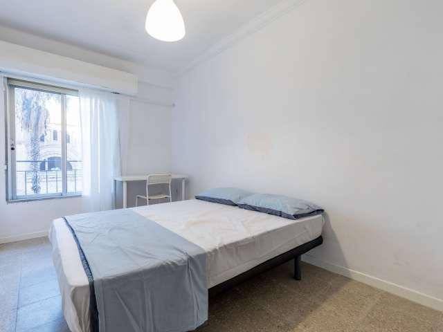 Se alquila habitación en La Petxina, Valencia