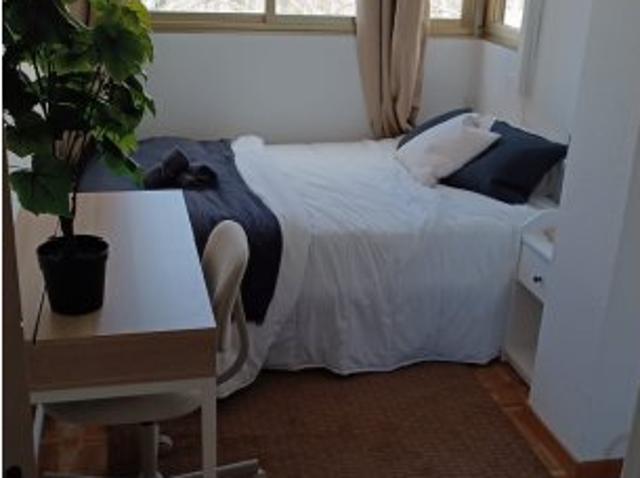 Se alquila habitación en San Pascual, Madrid
