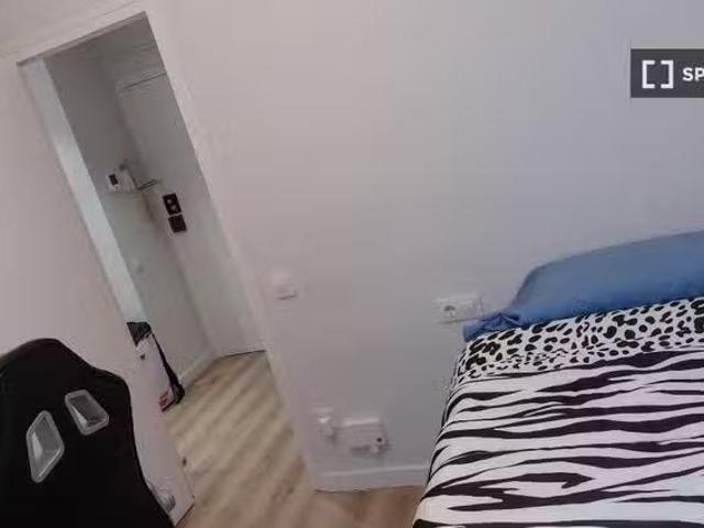 Se alquila habitación en Sant Cugat Del Vallès, Barcelona