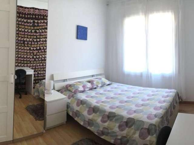Se alquila habitación en Sant Gervasi Galvany