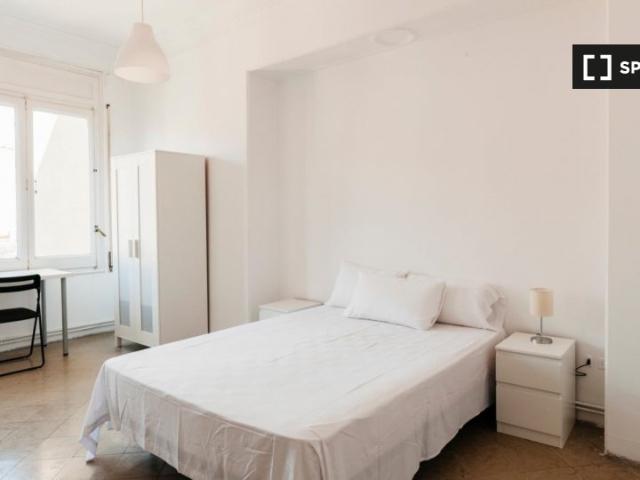 Se alquila habitación en Sant Gervasi Galvany, Barcelona