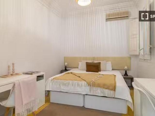 Se alquila habitación en Sant Gervasi Galvany, Barcelona