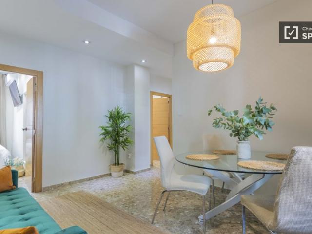 Habitación en piso compartido de 4 habitaciones en alquiler Cabanyal Valencia