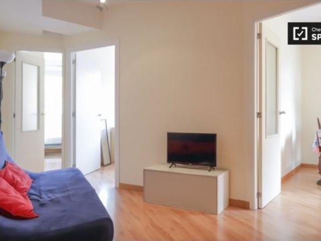 Se alquila habitación en piso compartido de 2 habitaciones en Vista Alegre