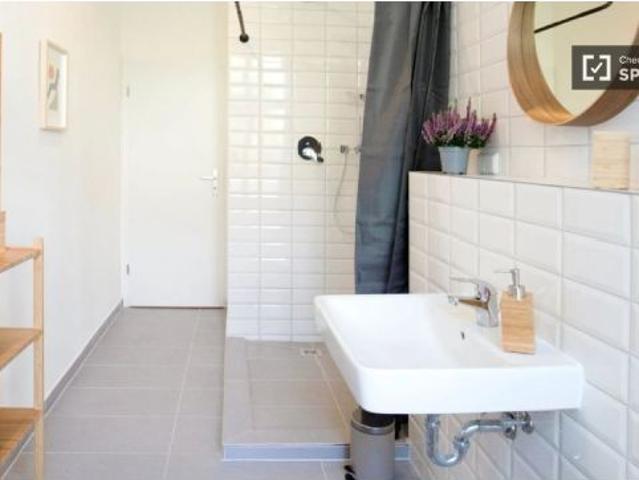 Se alquila habitación en piso compartido de 3 habitaciones en Berlín