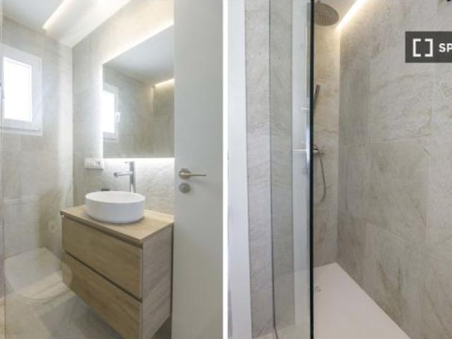 Se alquila habitación en piso compartido de 4 habitaciones en Mestalla