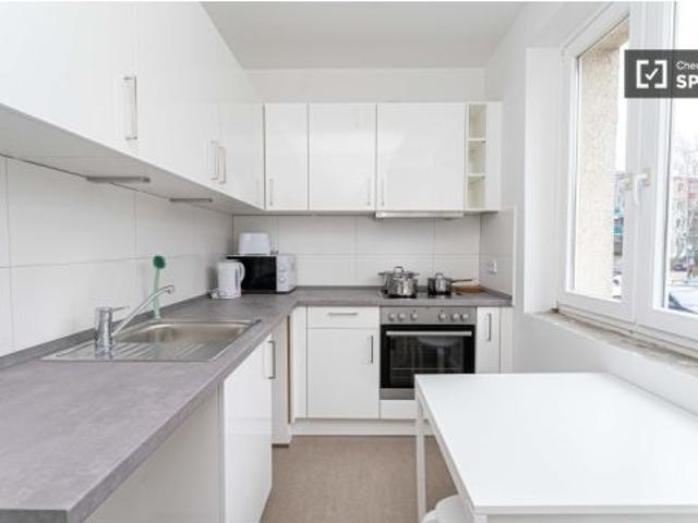 Se alquila habitación en piso compartido de 4 habitaciones en Berlín, todos los gastos incluidos