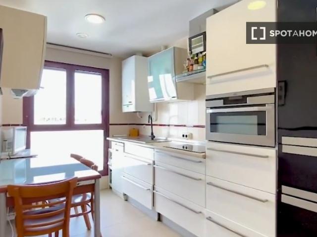 Habitación en piso compartido en alquiler en Ciudad Jardín, Madrid