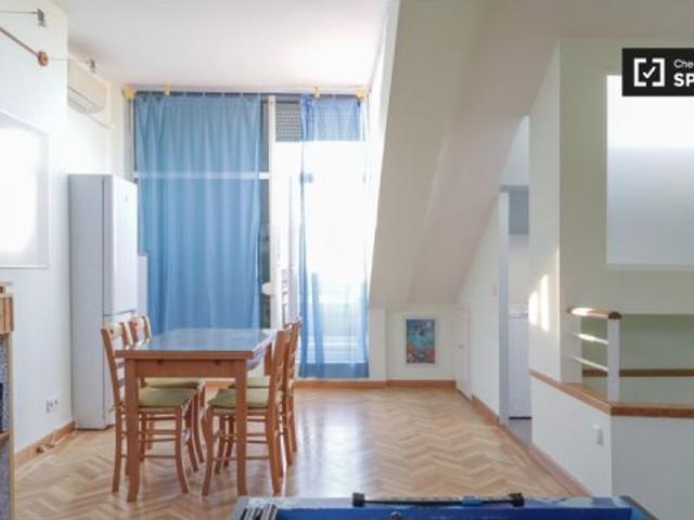 Se alquila habitación en piso compartido de 4 habitaciones en Leganés, solo estudiantes