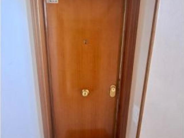 Se alquila habitación en piso compartido de 5 habitaciones en Pueblo Nuevo