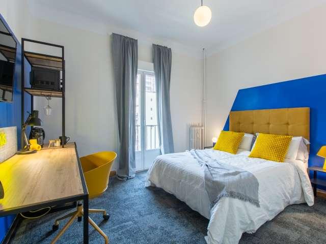 Habitación en piso compartido en alquiler en Ríos Rosas, Madrid