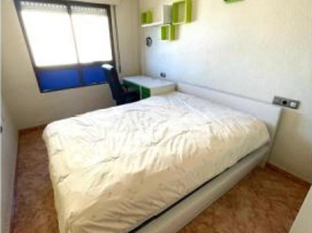 Se alquila habitación en piso compartido en Murcia