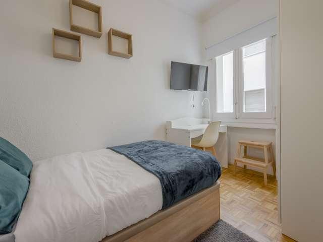 Se alquila habitación en piso compartido en Madrid