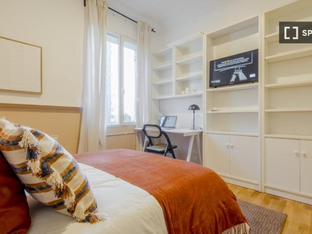 Se alquila habitación en piso compartido en Madrid