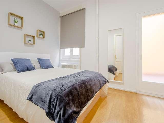 Se alquila habitación en piso compartido en Madrid