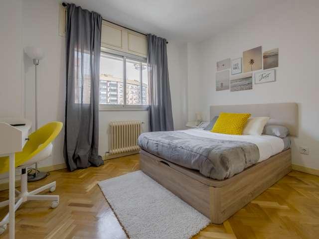 Se alquila habitación en piso compartido en Madrid