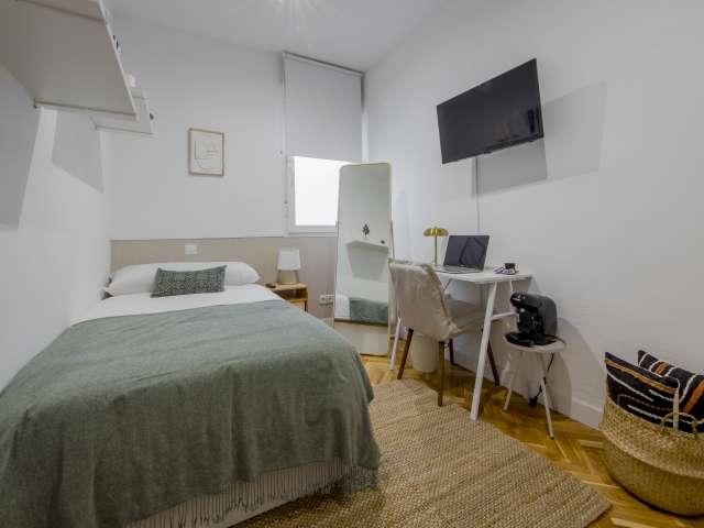 Se alquila habitación en piso compartido en Madrid