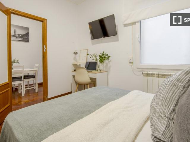 Se alquila habitación en piso compartido en Madrid