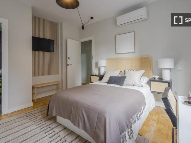 Se alquila habitación en piso compartido en Madrid