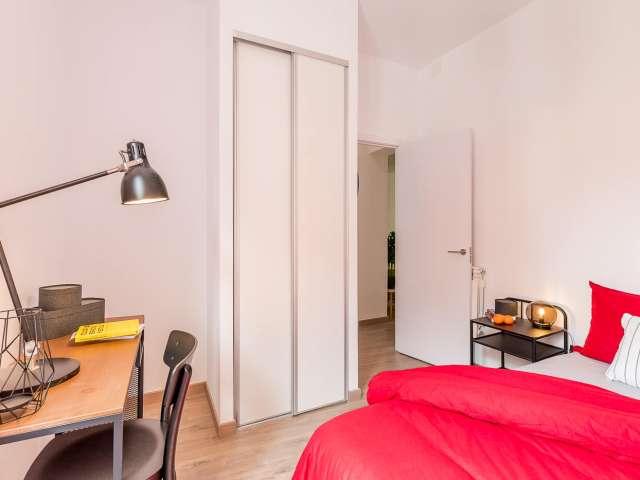 Se alquila habitación en piso compartido en Madrid