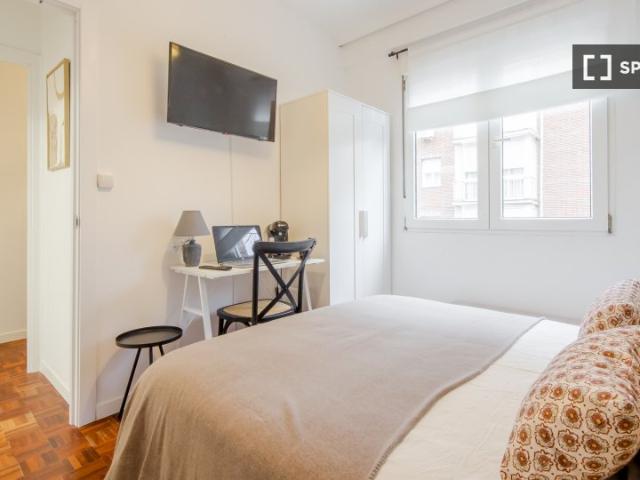 Se alquila habitación en piso compartido en Madrid