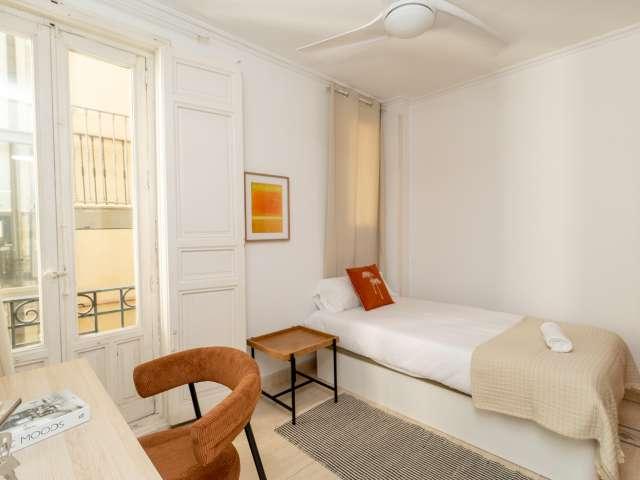 Se alquila habitación en piso compartido en Argüelles, Madrid