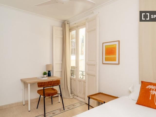 Se alquila habitación en piso compartido en Argüelles, Madrid