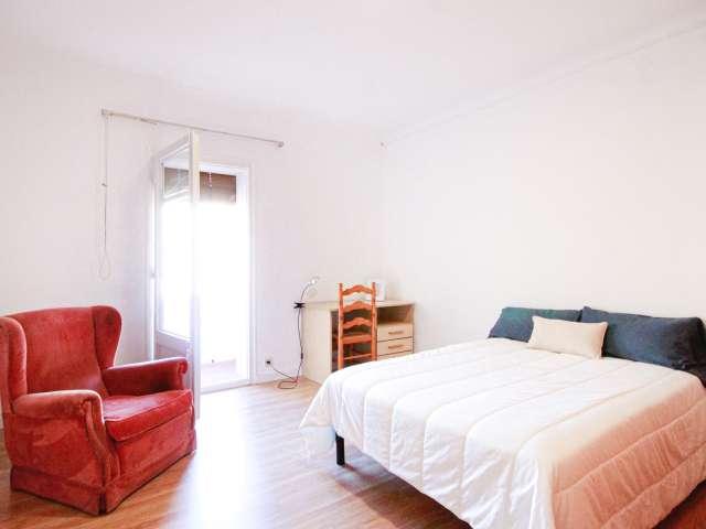 Se alquila habitación en piso compartido en Barcelona