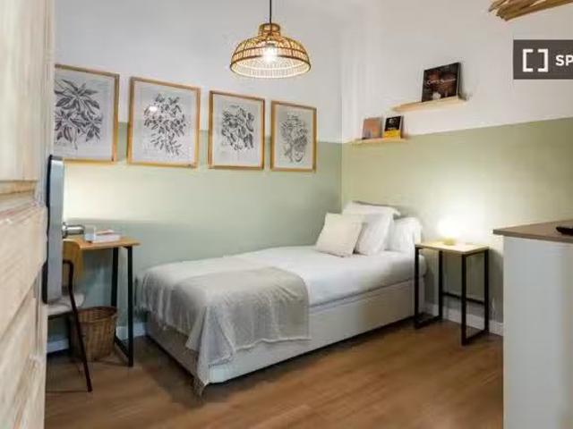 Se alquila habitación en piso compartido en Barcelona