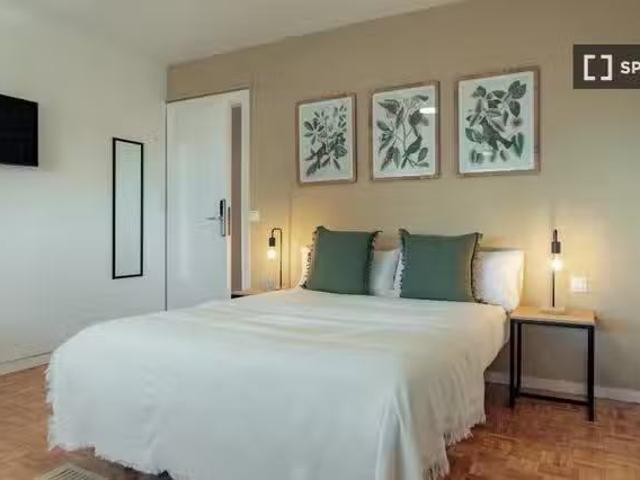 Se alquila habitación en piso compartido en Barcelona