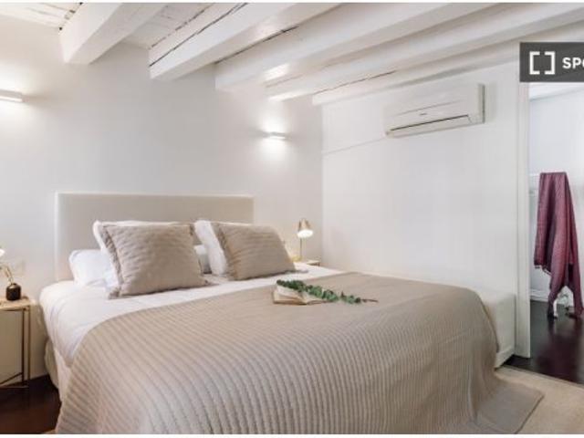 Se alquila habitación en piso compartido en Barcelona