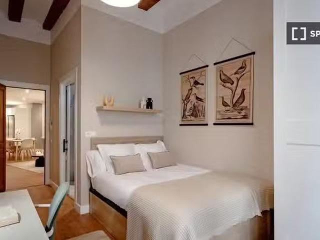 Se alquila habitación en piso compartido en Barcelona