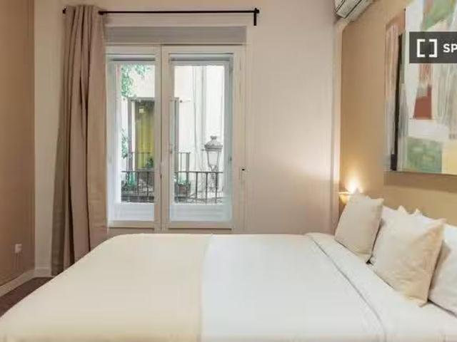 Se alquila habitación en piso compartido en Barcelona