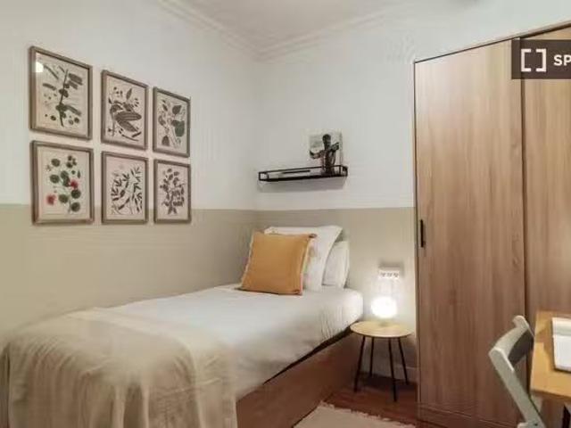 Se alquila habitación en piso compartido en Barcelona