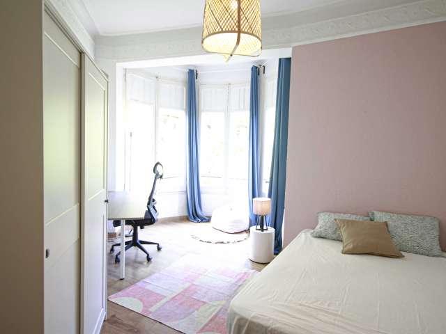 Se alquila habitación en piso compartido en Barcelona