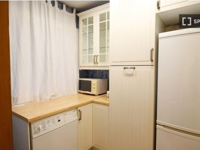 Se alquila habitación en piso compartido en Barcelona