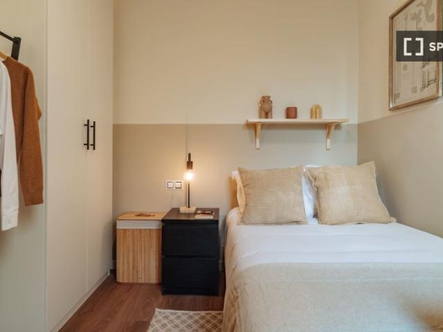 Se alquila habitación en piso compartido en Barcelona