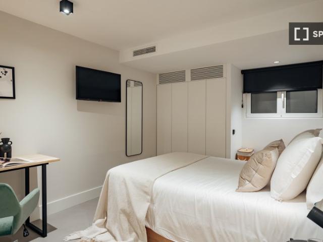 Se alquila habitación en piso compartido en Barcelona