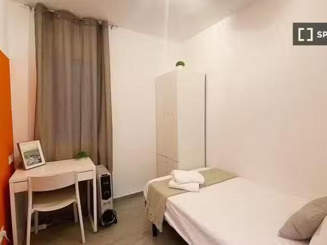 Se alquila habitación en piso compartido en Barcelona