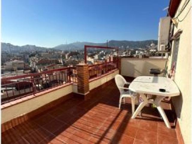 Se alquila habitación en piso compartido en Barcelona