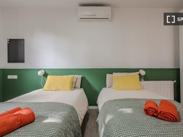 Se alquila habitación en piso compartido en Cerdanyola Del Vallès