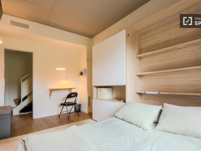 Se alquila habitación en piso compartido en El Guinardó, Barcelona