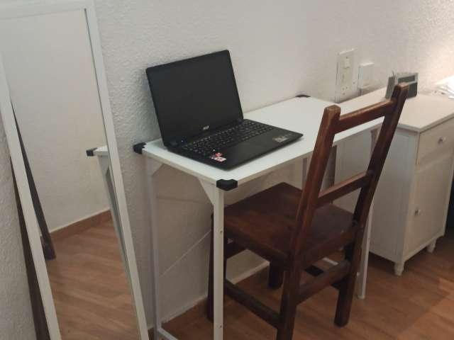 Se alquila habitación en piso compartido en El Pla del Remei, Valencia