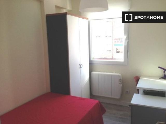 Se alquila habitación en piso compartido en Getafe