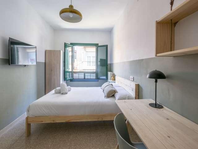 Se alquila habitación en piso compartido en Gracia